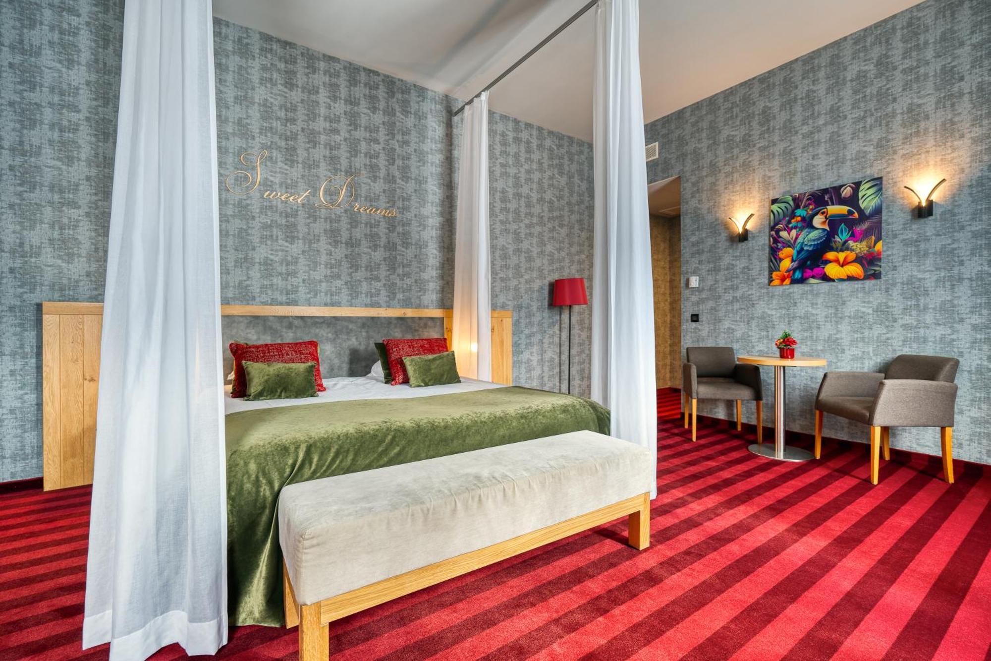 Hotel Verviers Van Der Valk Exterior foto